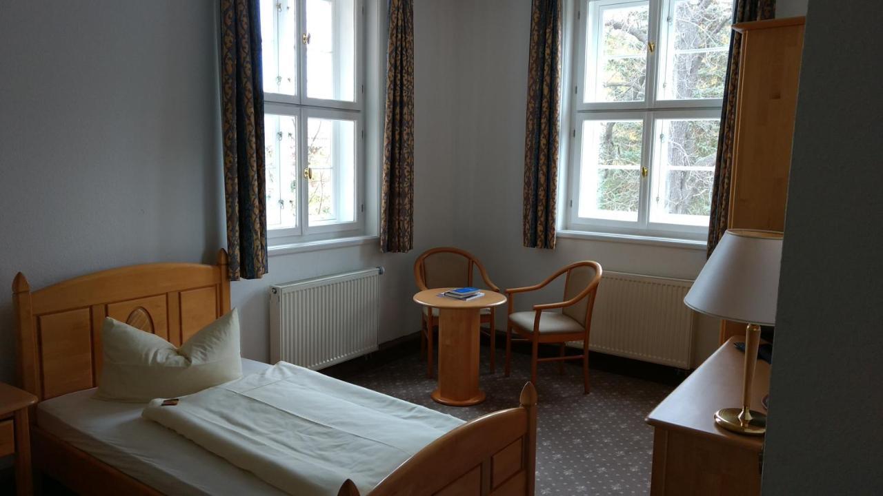 מלון טאלה Lindenhof / Gastehaus An Der Teufelsmauer מראה חיצוני תמונה