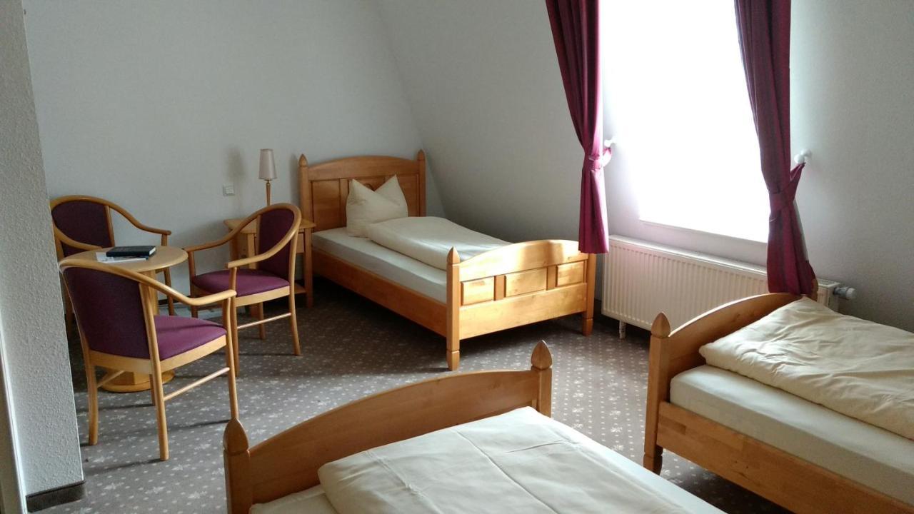 מלון טאלה Lindenhof / Gastehaus An Der Teufelsmauer מראה חיצוני תמונה